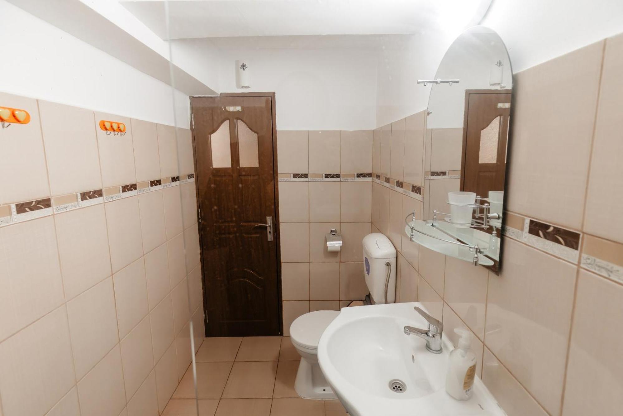 Luxury Radox Apartment Buzau City Center Exterior photo